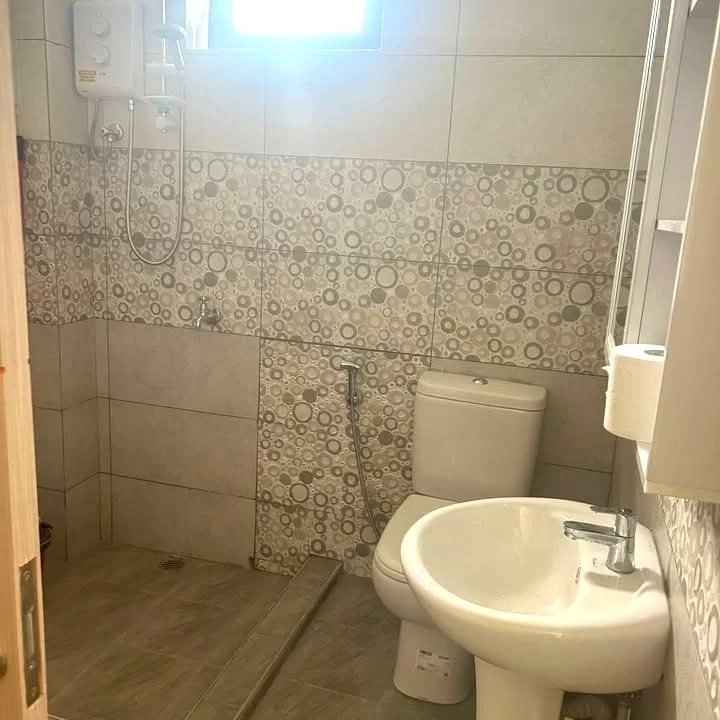 Modern & Cosy 2 Bedroom Apartment with a Spacious Balcony for Rent in Rose Hill (Vandermesh) 6