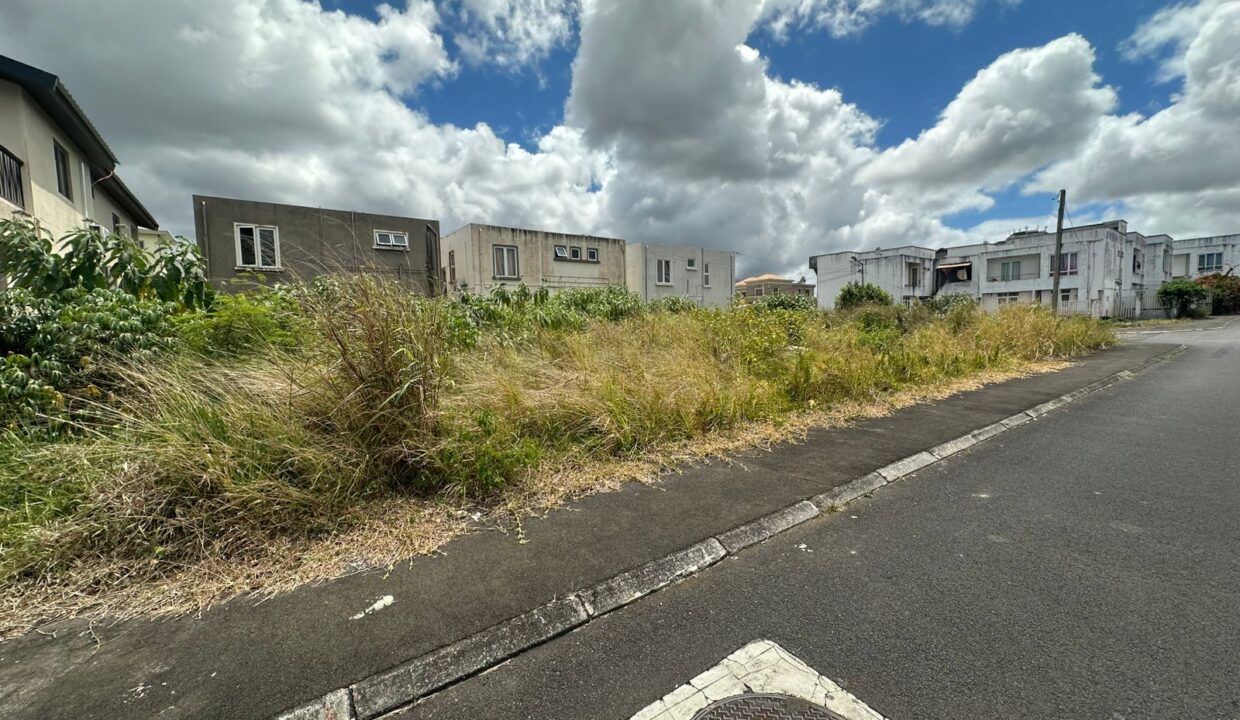 Residential Land for Sale – Morcellement Ebène Cybercity4