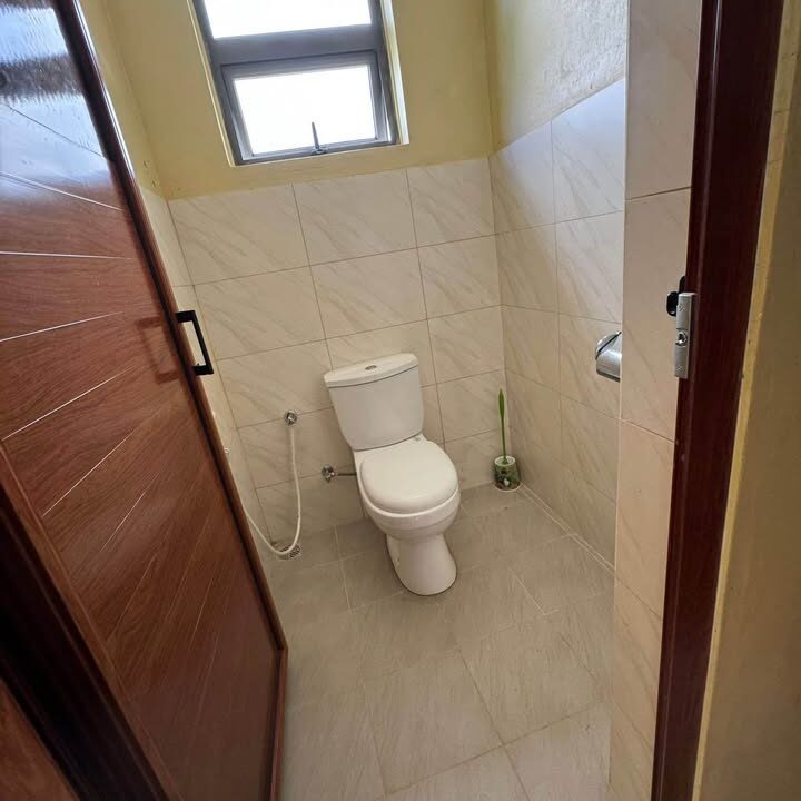 Spacious house for rent unfurnished Curepipe 9