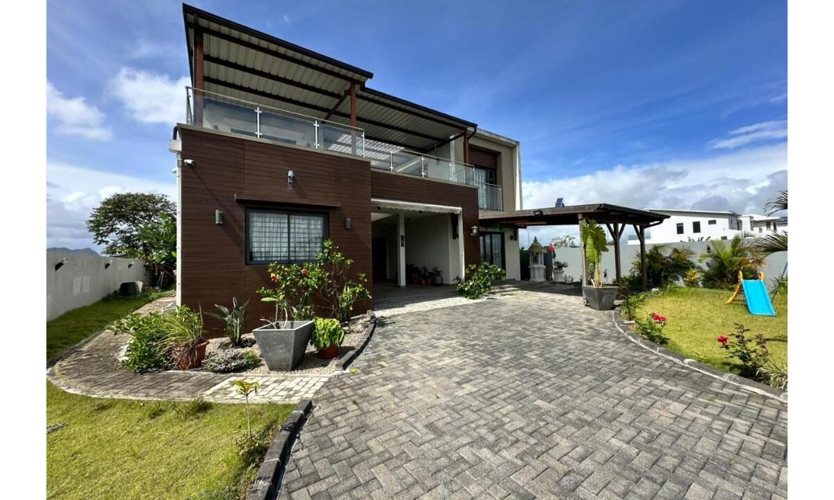 Unfurnished Family Home for Rent Morcellement Auréa Cote d_Or 16