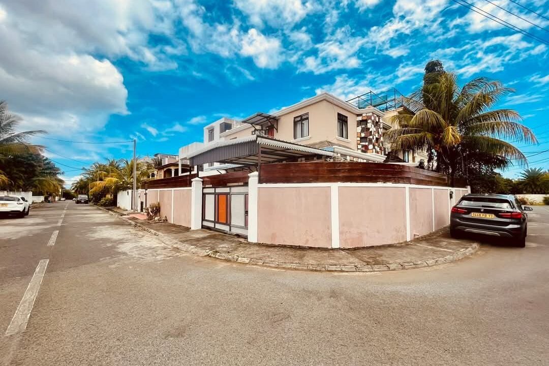 individual furnished villa for salle trou aux biches 2