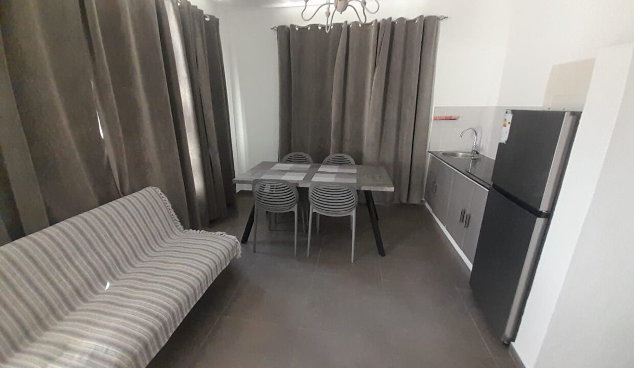 18 Bdroom Mini Hotel for Sale in Pereybere 18