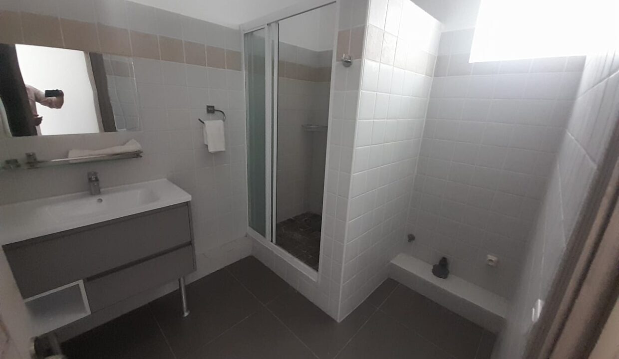 18 Bdroom Mini Hotel for Sale in Pereybere 21