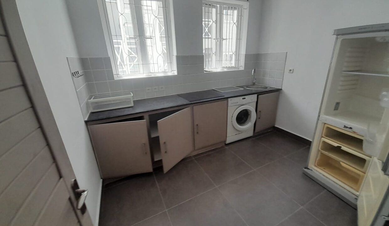 18 Bdroom Mini Hotel for Sale in Pereybere 26