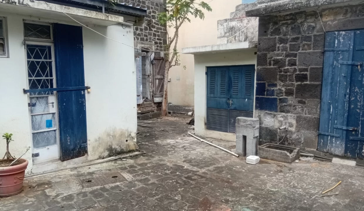 Commercial property for sale, Port Louis 9