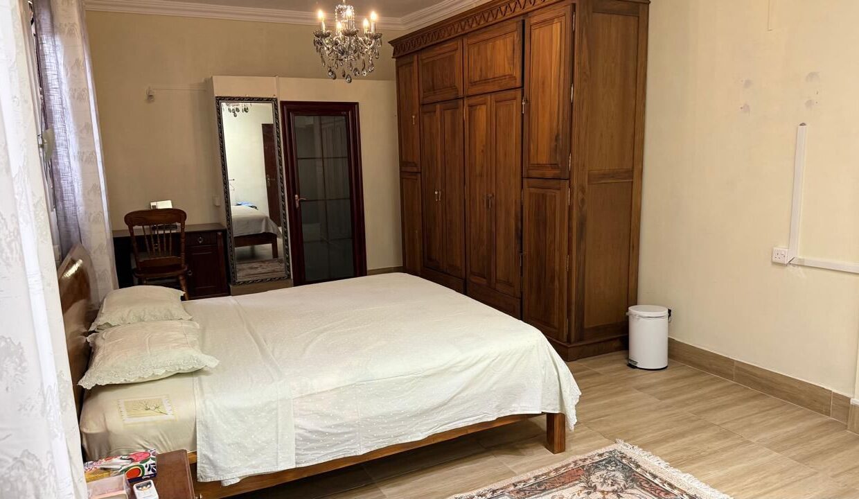 Fully Furnished 3-Bedroom Super Luxurious Apartment for Rent in Quatre-Bornes(1)