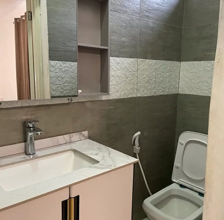 Tastefully Furnished 3-Bedroom Ground Floor Apartment in the Heart of Pereybere 10