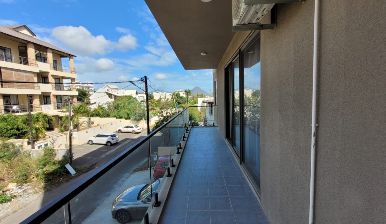 Two-Bedroom Fully Furnished Apartment for Sale in Flic en Flac 11