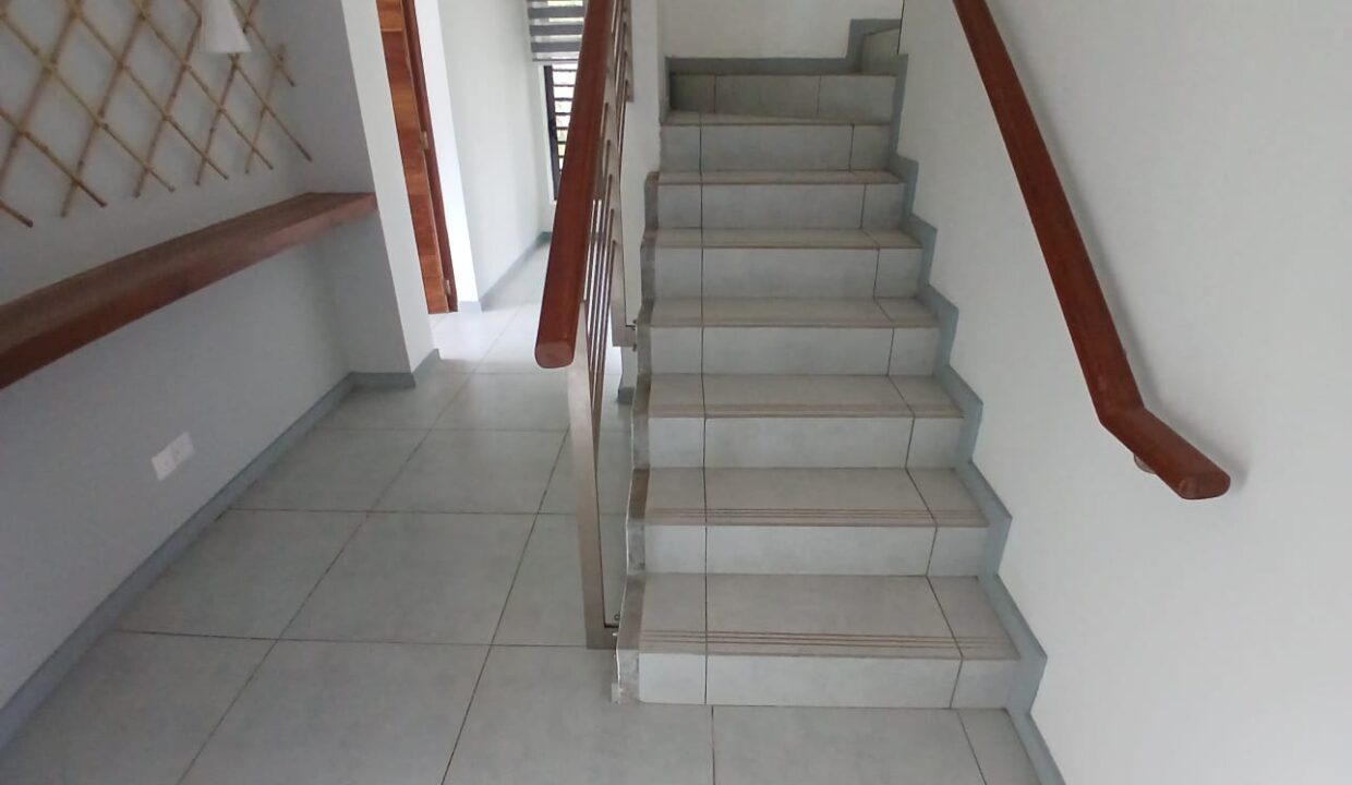 Villa for Sale in Domaine St Louis Pailles 10