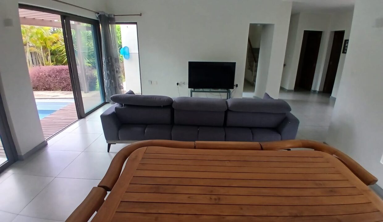 Villa for Sale in Domaine St Louis Pailles 17