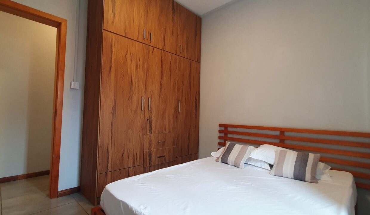 Brand-New 2-Bedroom Apartment with Private Garden for Rent – Les Veloutiers Residence, Albion(15)