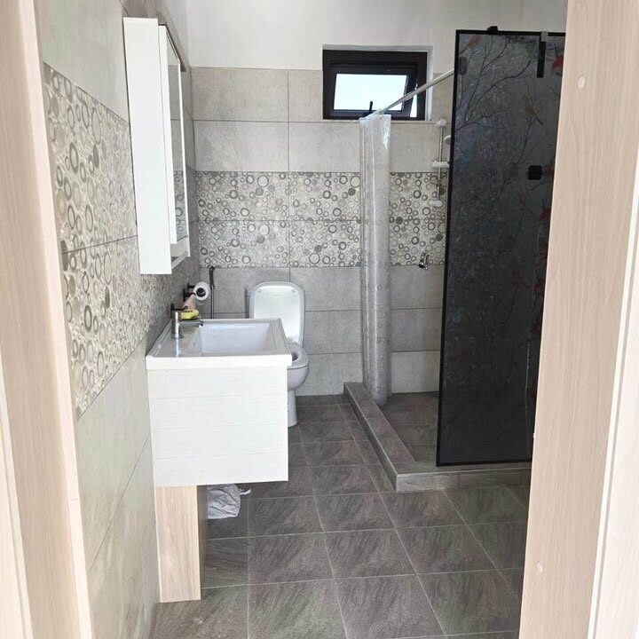 Brand-New Modern Apartment for Rent in Rose Hill – 2 Bedrooms Prime Location Near Ebène (8)