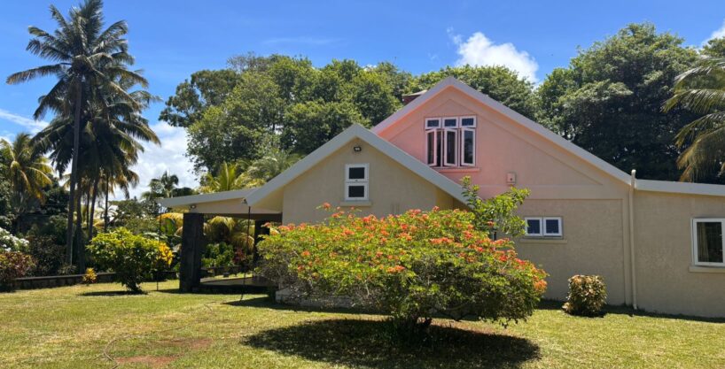 COUNTRYSIDE ESTATE WITH TOURISM POTENTIAL IN Bras d’Eaux