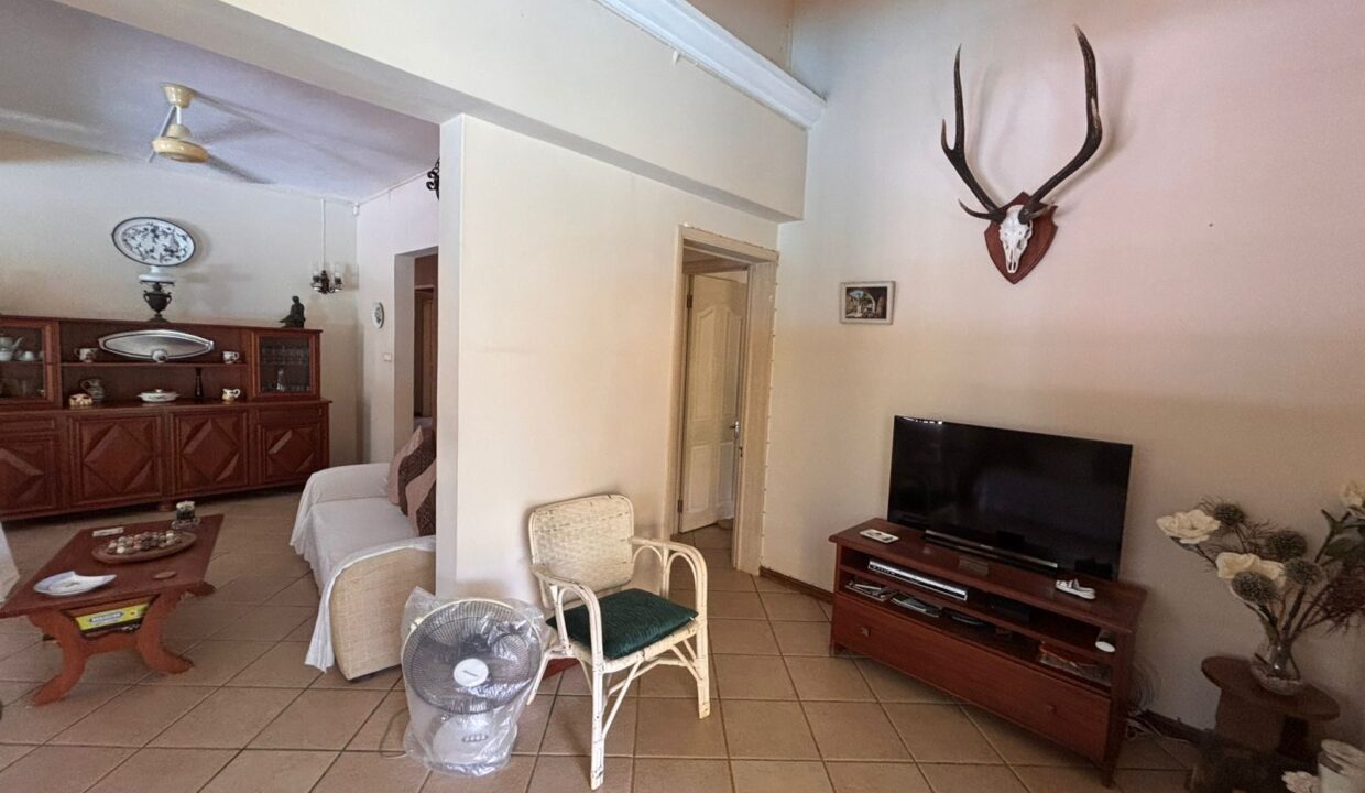 COUNTRYSIDE ESTATE WITH TOURISM POTENTIAL IN Bras d’Eaux (9)