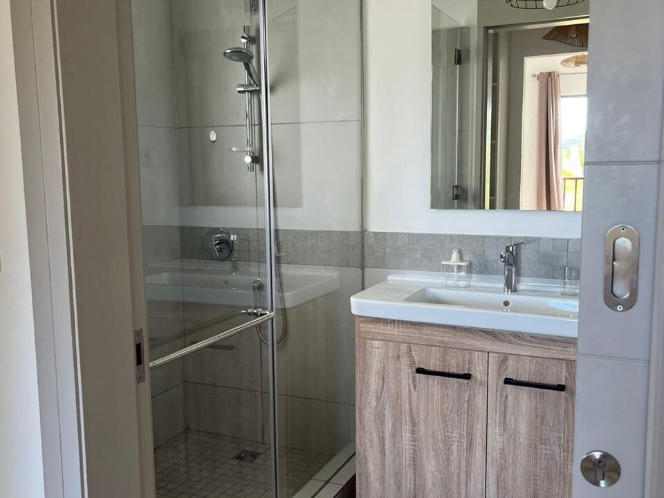 FOR SALE – Deluxe Furnished Apartment Helvetia, Moka (17)