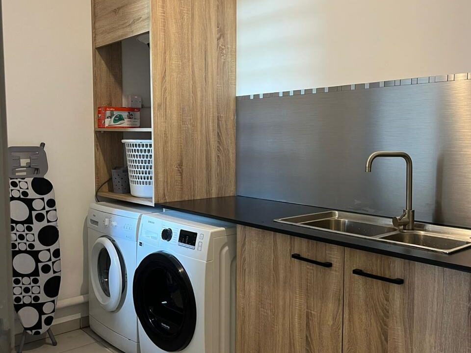 FOR SALE – Deluxe Furnished Apartment Helvetia, Moka (18)