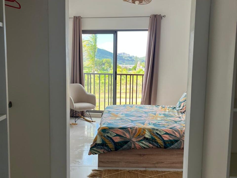 FOR SALE – Deluxe Furnished Apartment Helvetia, Moka (4)