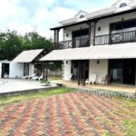 Flic-en-Flac – Beautiful 3-Bedroom Villa with Pool 400m from the Beach (12)