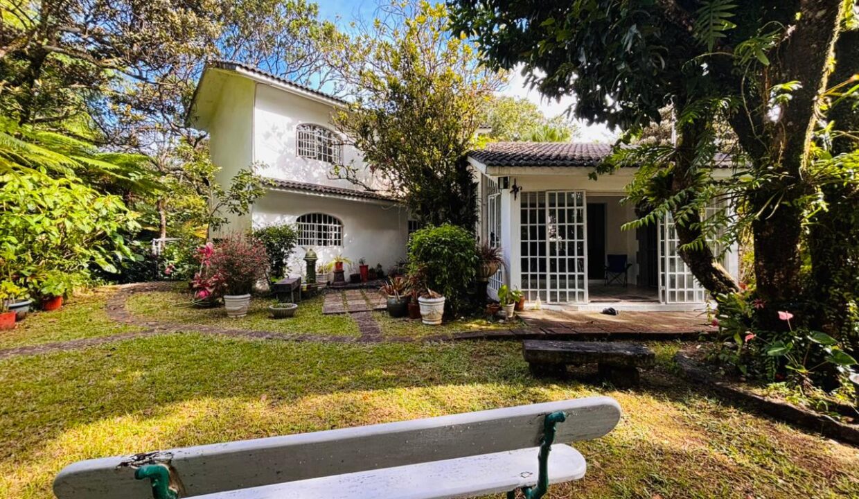 Forest Side, Curepipe — Rare Tropical Property (4)