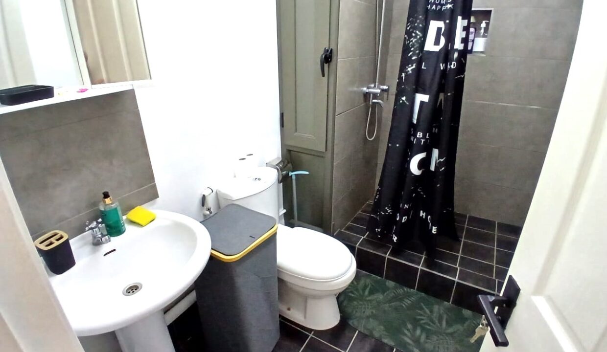 Furnished 1-Bedroom Apartment for Rent – Grand Baie (7)