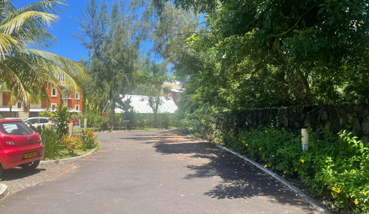 Furnished Apartment for Rent – Jardin Du Cap, Bain Boeuf (2)