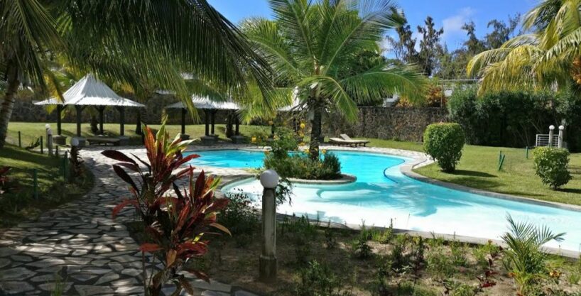 Furnished Apartment for Rent – Jardin Du Cap, Bain Boeuf