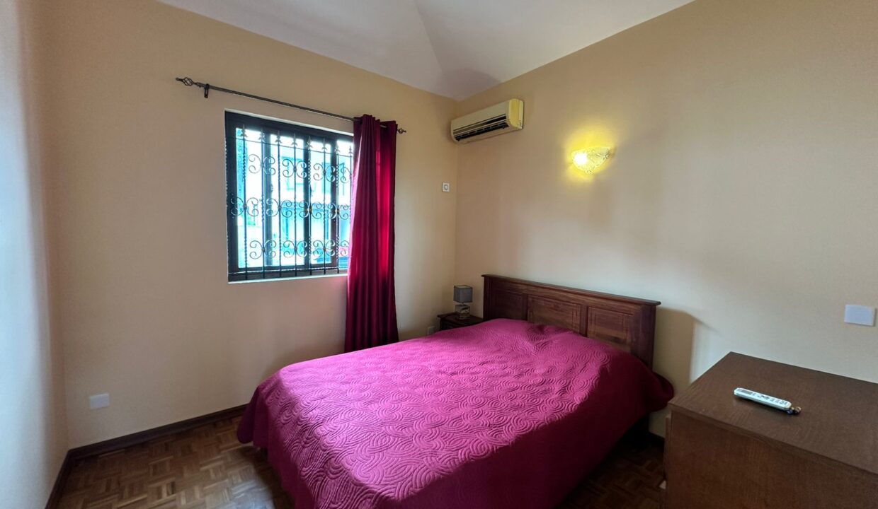 House for Rent in Flic‑en‑Flac (18)