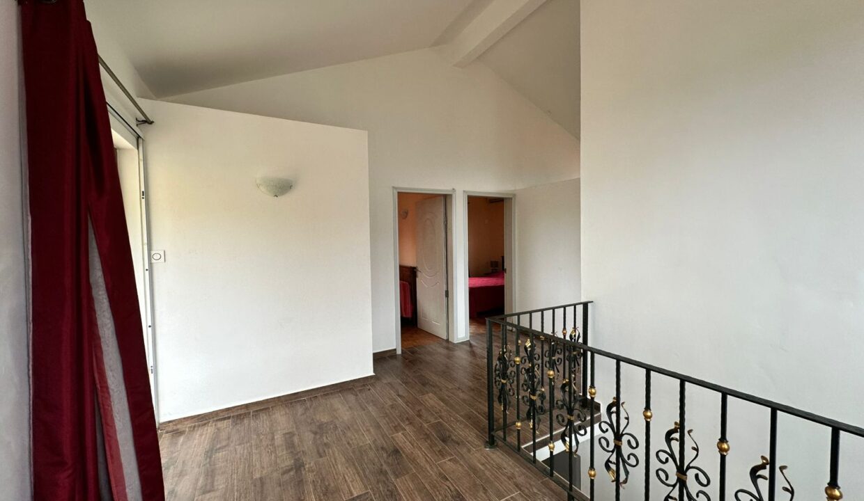 House for Rent in Flic‑en‑Flac (21)