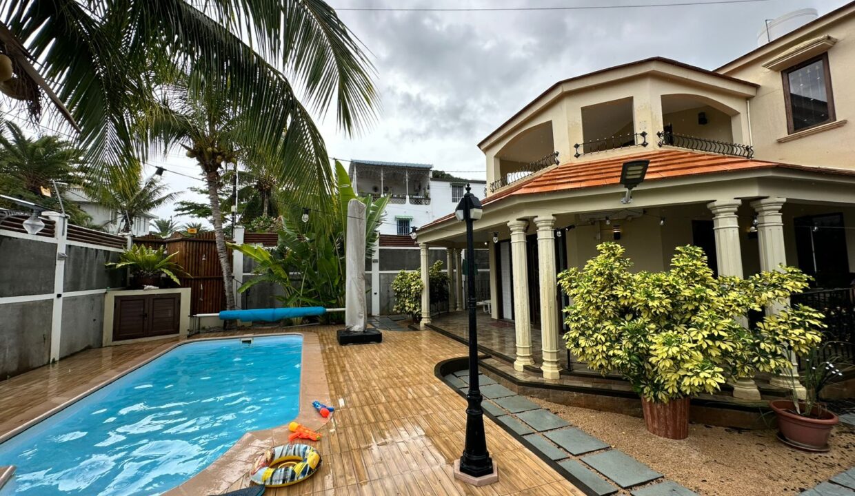 House for Rent in Flic‑en‑Flac (5)