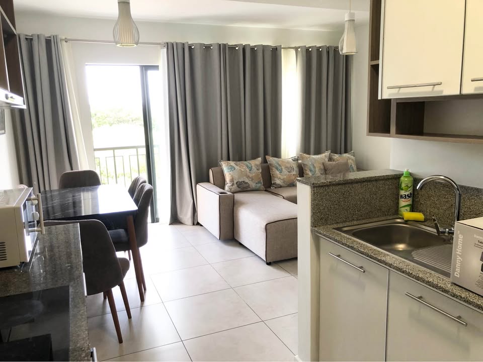 Modern & Classy 1‑Bedroom Apartment for Rent – Riverpark Residence Trianon (3)