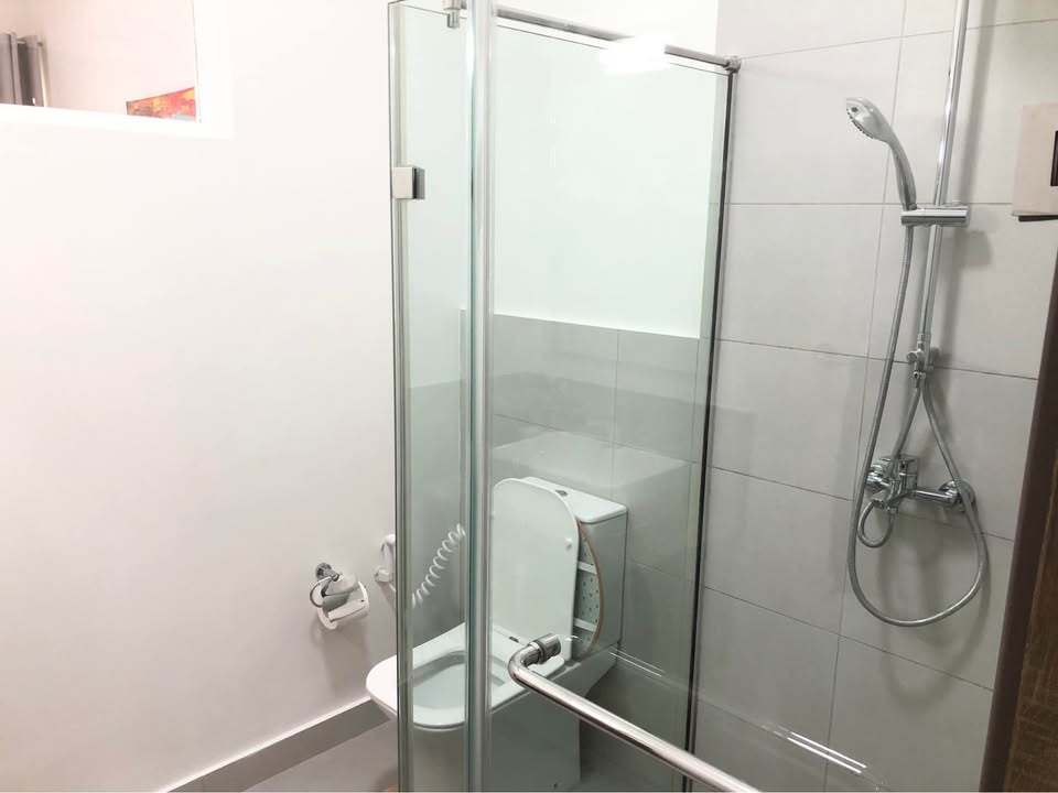 Modern & Classy 1‑Bedroom Apartment for Rent – Riverpark Residence Trianon (5)