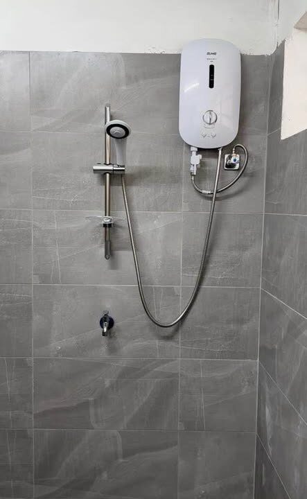 Spacious 3‑Bedroom Apartment for Sale in Beau‑Bassin – Comfortable Living in a Central Location (2)