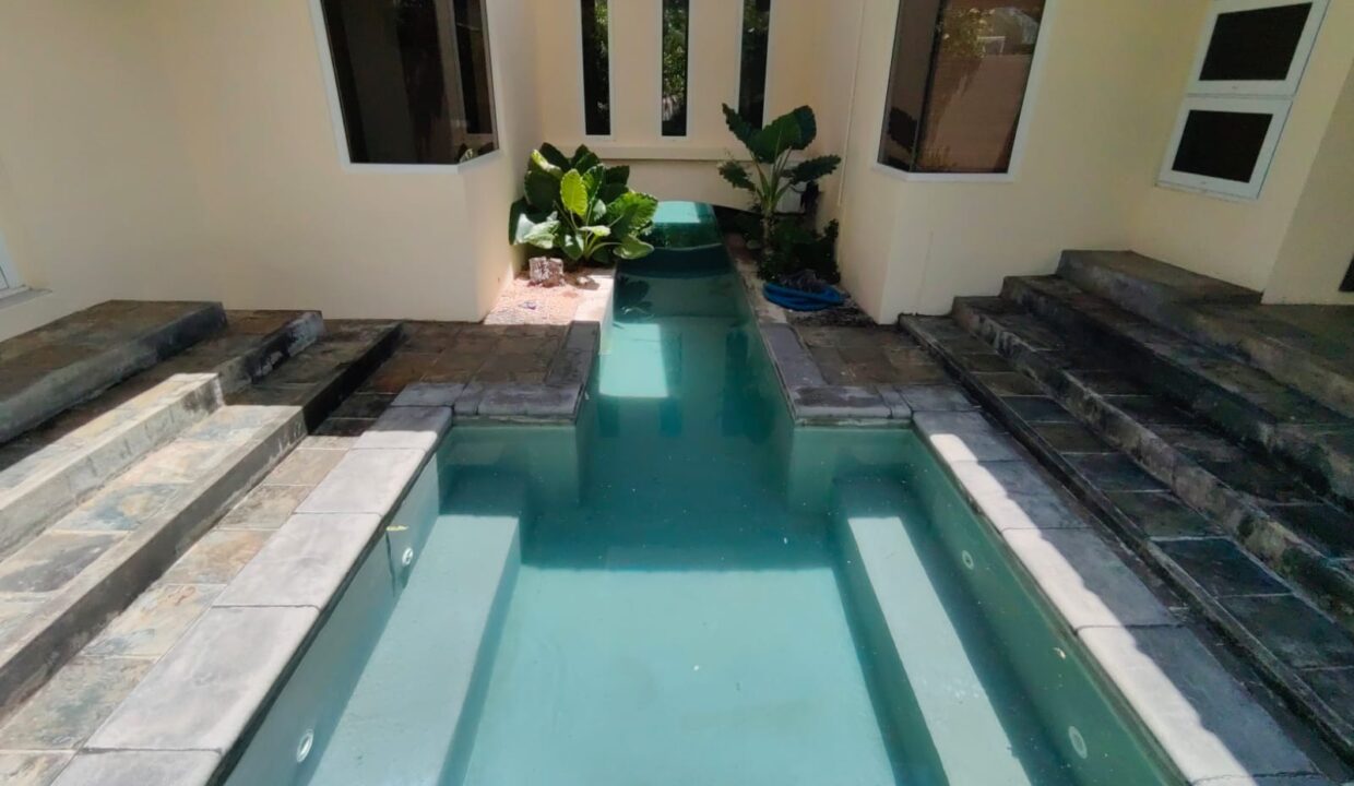 Villa for Sale – Les Multipliants, Petite Rivière Noire 4 Bedrooms (19)