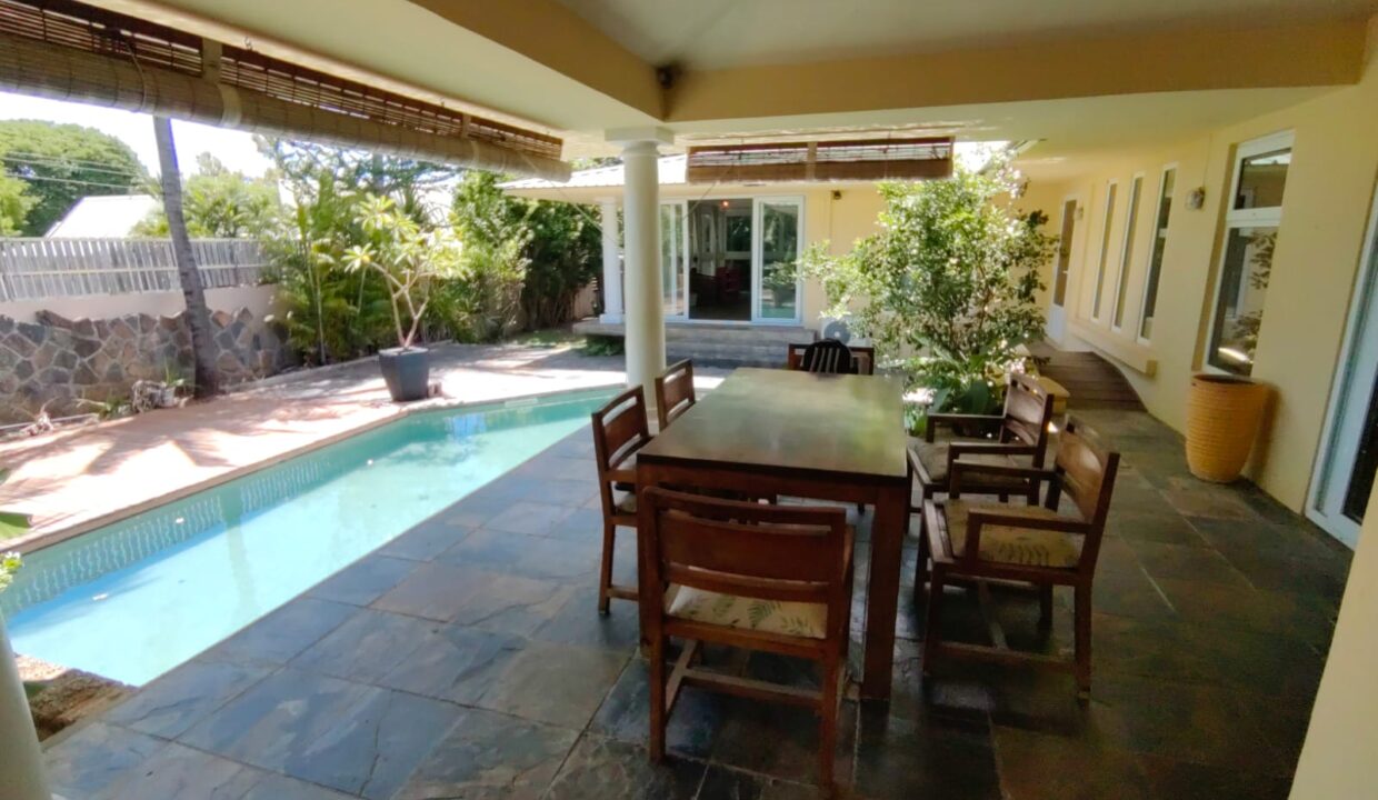 Villa for Sale – Les Multipliants, Petite Rivière Noire 4 Bedrooms (4)