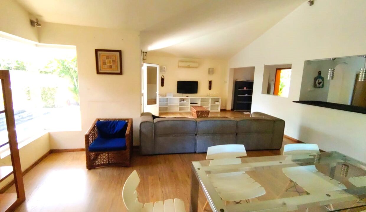 Villa for Sale – Les Multipliants, Petite Rivière Noire 4 Bedrooms (5)