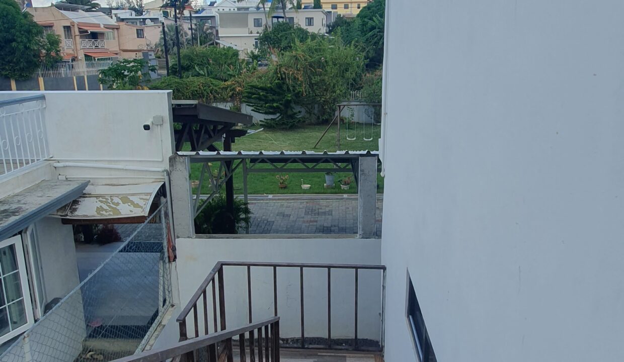 Apartment for Sale – Avenue Mullet, Morcellement De Chazal Albion (11)