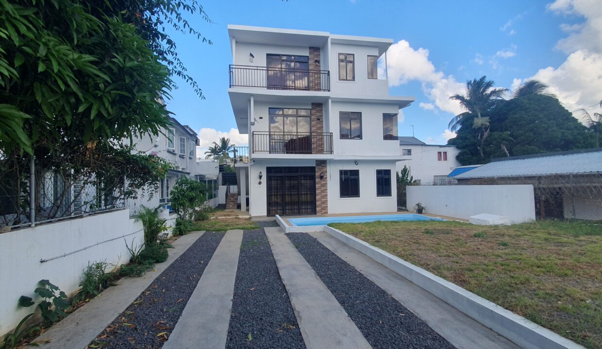 Apartment for Sale – Avenue Mullet, Morcellement De Chazal Albion (12)