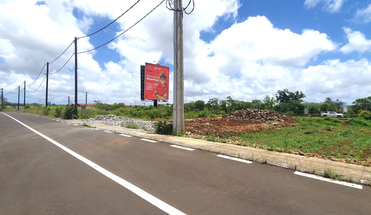 Commercial & Residential Land for Sale – Lotissement Rose Belle 10.75 Perches (2)