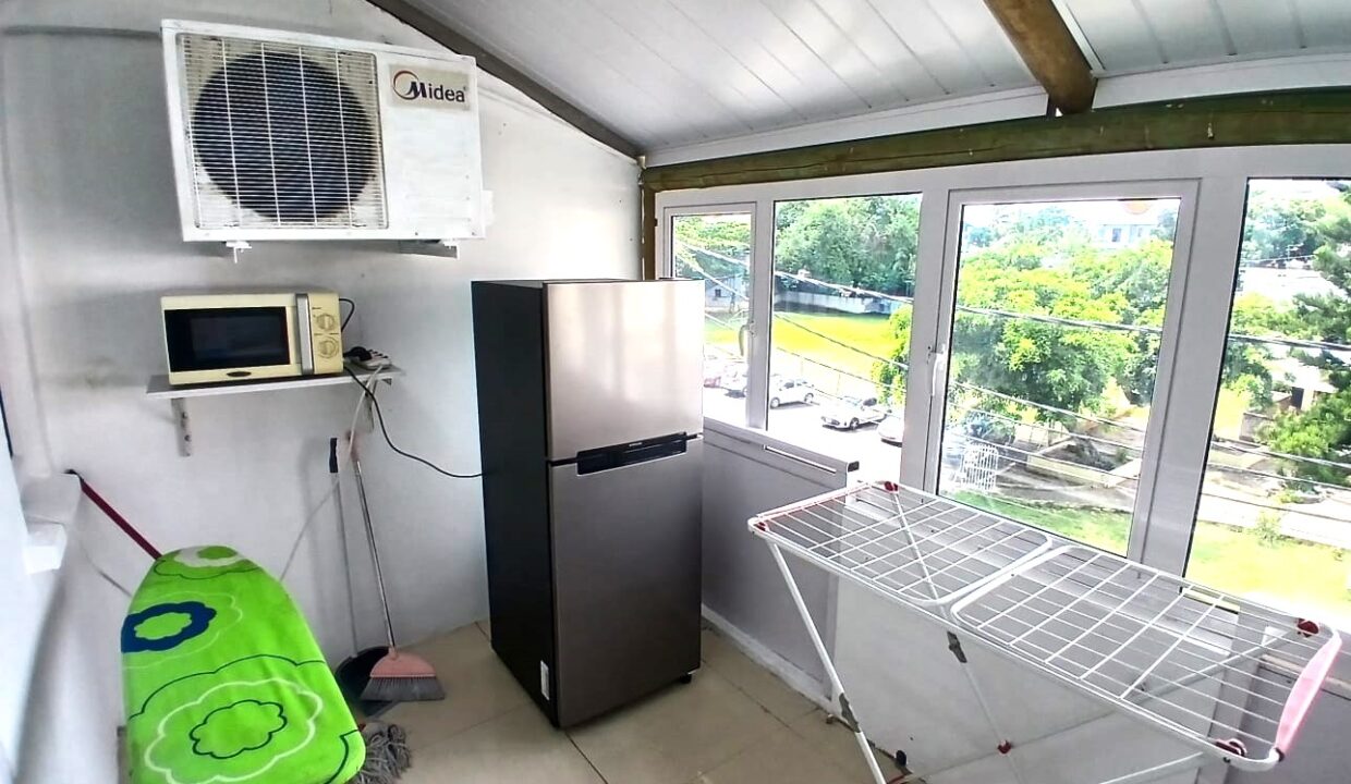 Furnished 1-Bedroom Apartment for Rent – Grand Baie