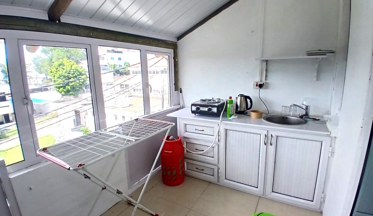 Furnished 1-Bedroom Apartment for Rent – Grand Baie.jpeg