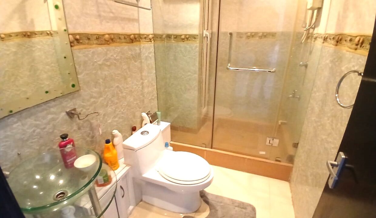 Furnished 1-Bedroom Apartment for Rent – Grand Baie.jpeg (3)