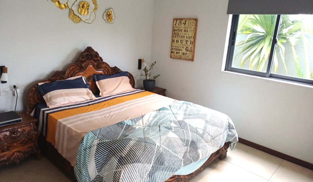 Furnished Studio for Rent – Ebène (10)