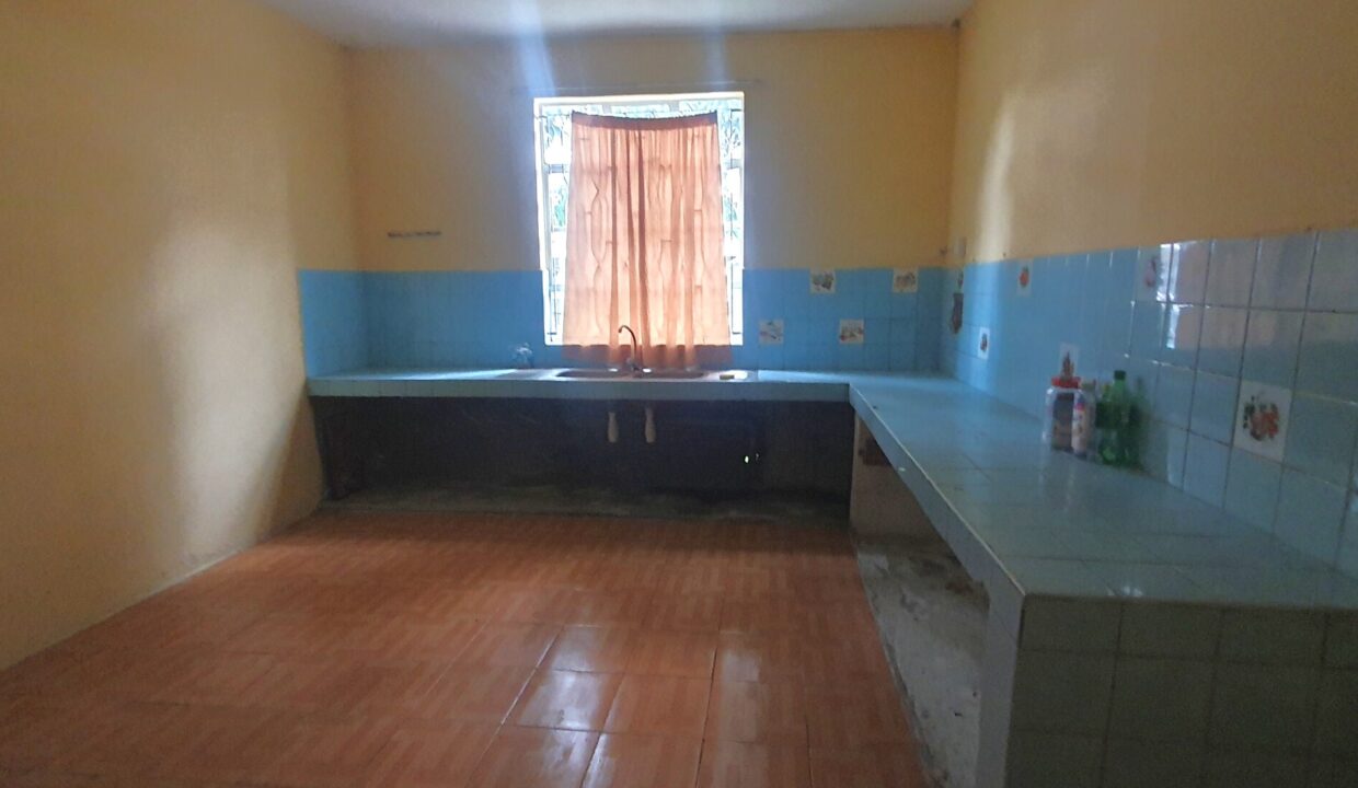 House for Sale – Rose Hill 8 Bedrooms (11)