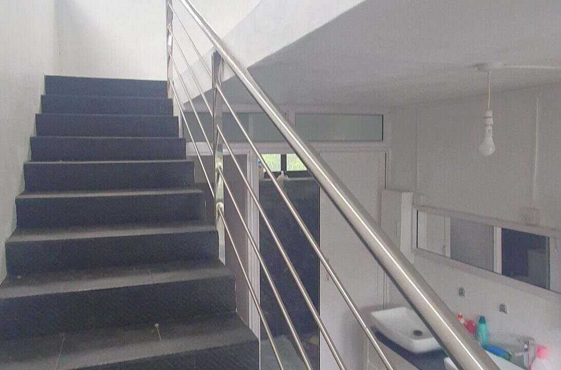 House for Sale – Rose Hill 8 Bedrooms (26)