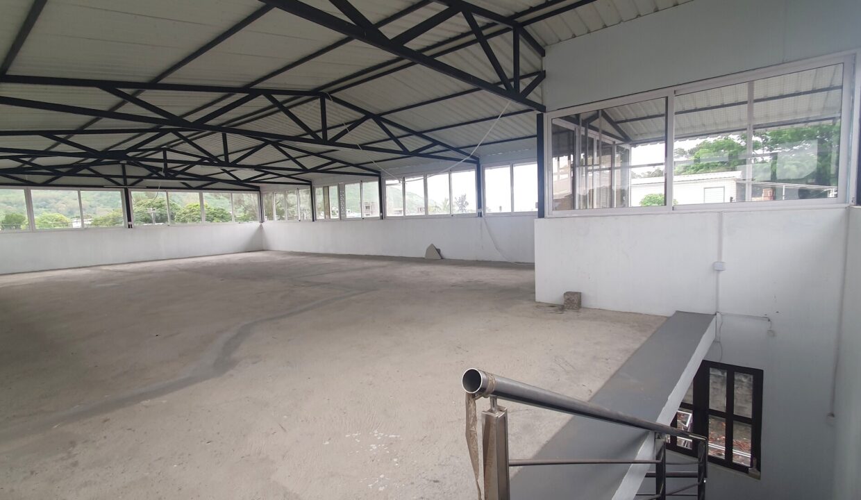 House for Sale – Rose Hill 8 Bedrooms (6)