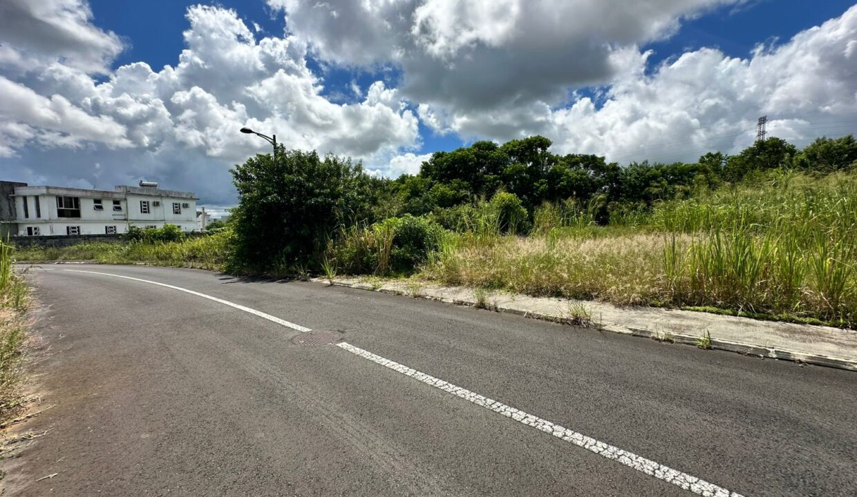 Residential Land for Sale – Highland Rose, Highlands 11.45 Perches (3)