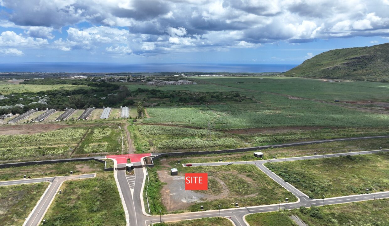 Residential Land for Sale – Lotissement Pierrefonds 15.28 Perches (3)