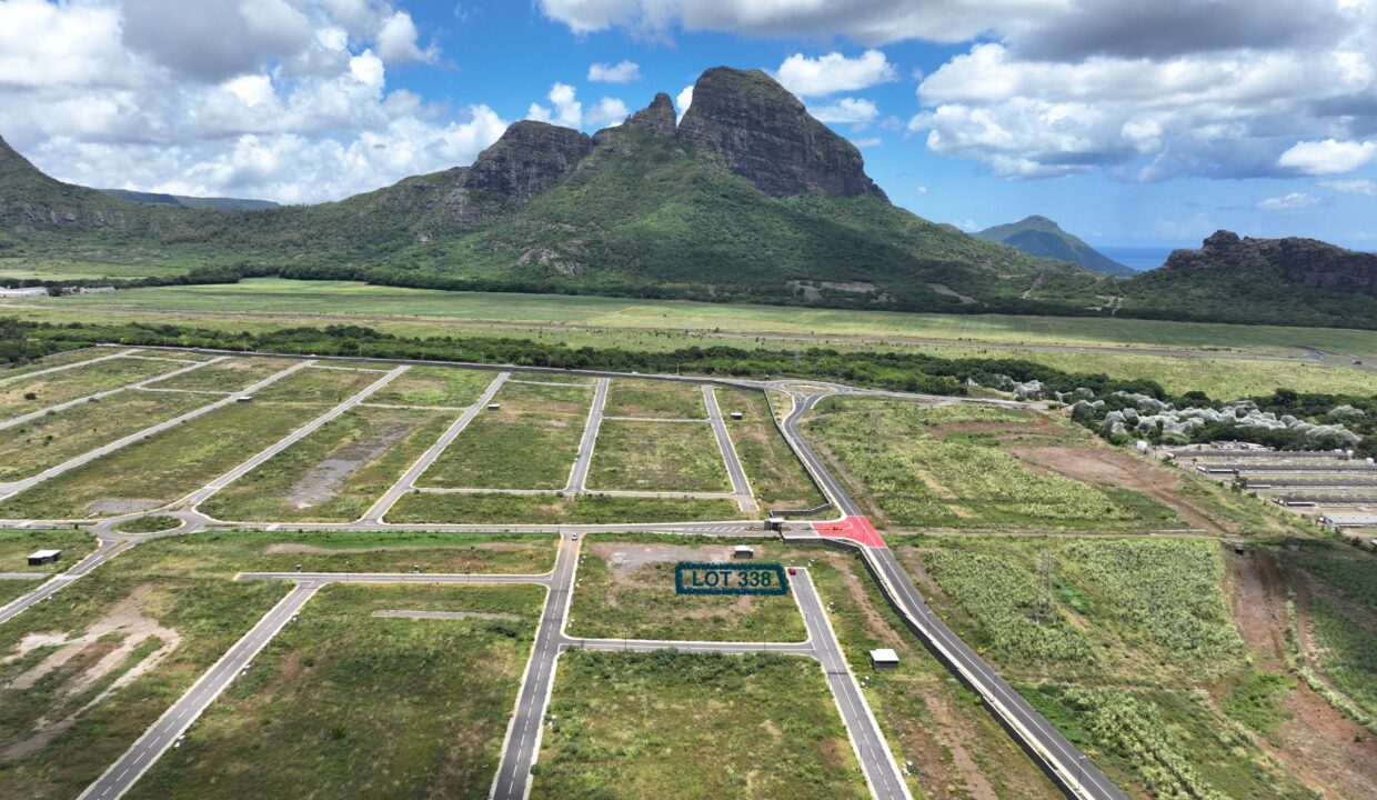 Residential Land for Sale – Lotissement Pierrefonds 15.28 Perches (5)