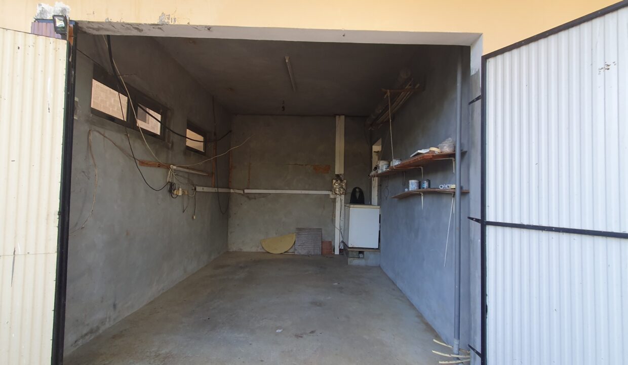 Unfinished House for Sale – Vale, Near La Croisette Grand Baie (13)