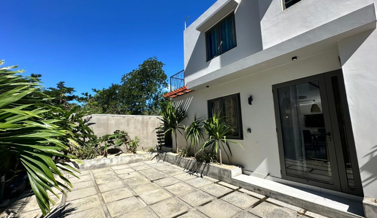 Exceptional Contemporary 4-bedroom Villa for sale in Grand-Baie — Vingt-Pieds (25)